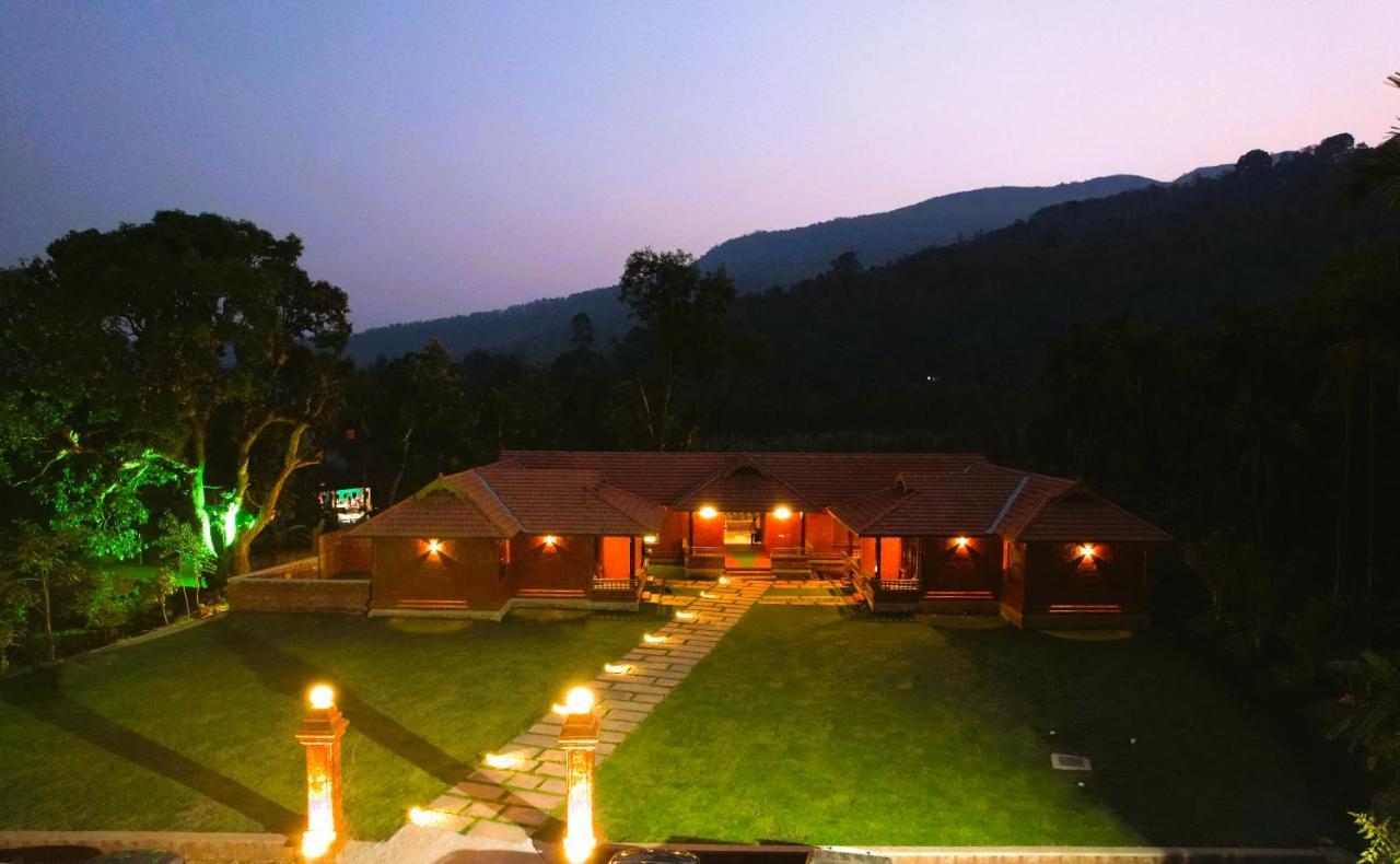 Parampara Resort By Malnadstays Kalasa Εξωτερικό φωτογραφία