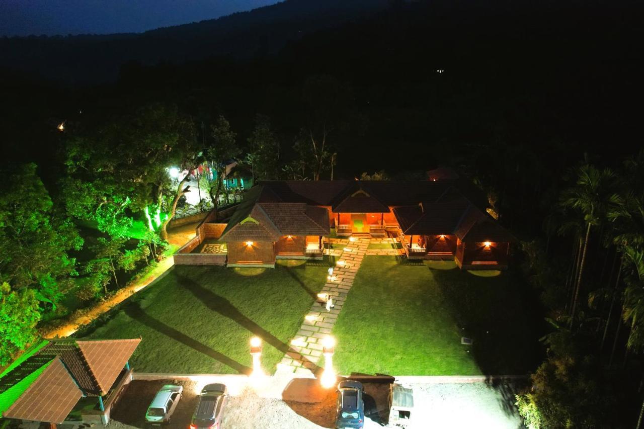 Parampara Resort By Malnadstays Kalasa Εξωτερικό φωτογραφία